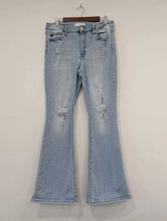 KanCan Denim - KanCan Odie Highrise Flare Jeans Light Wash Size 15/31